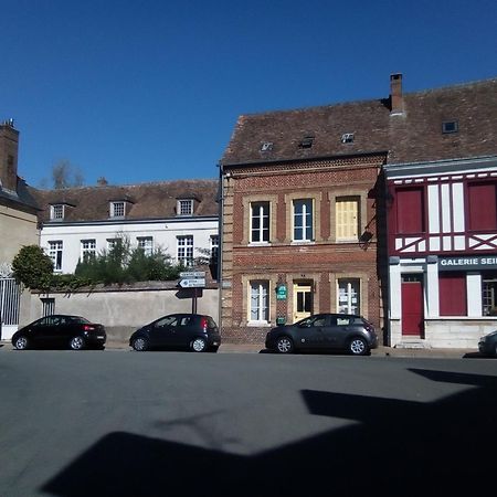 Chambre Saint-Sauveur Les Andelys Exterior foto