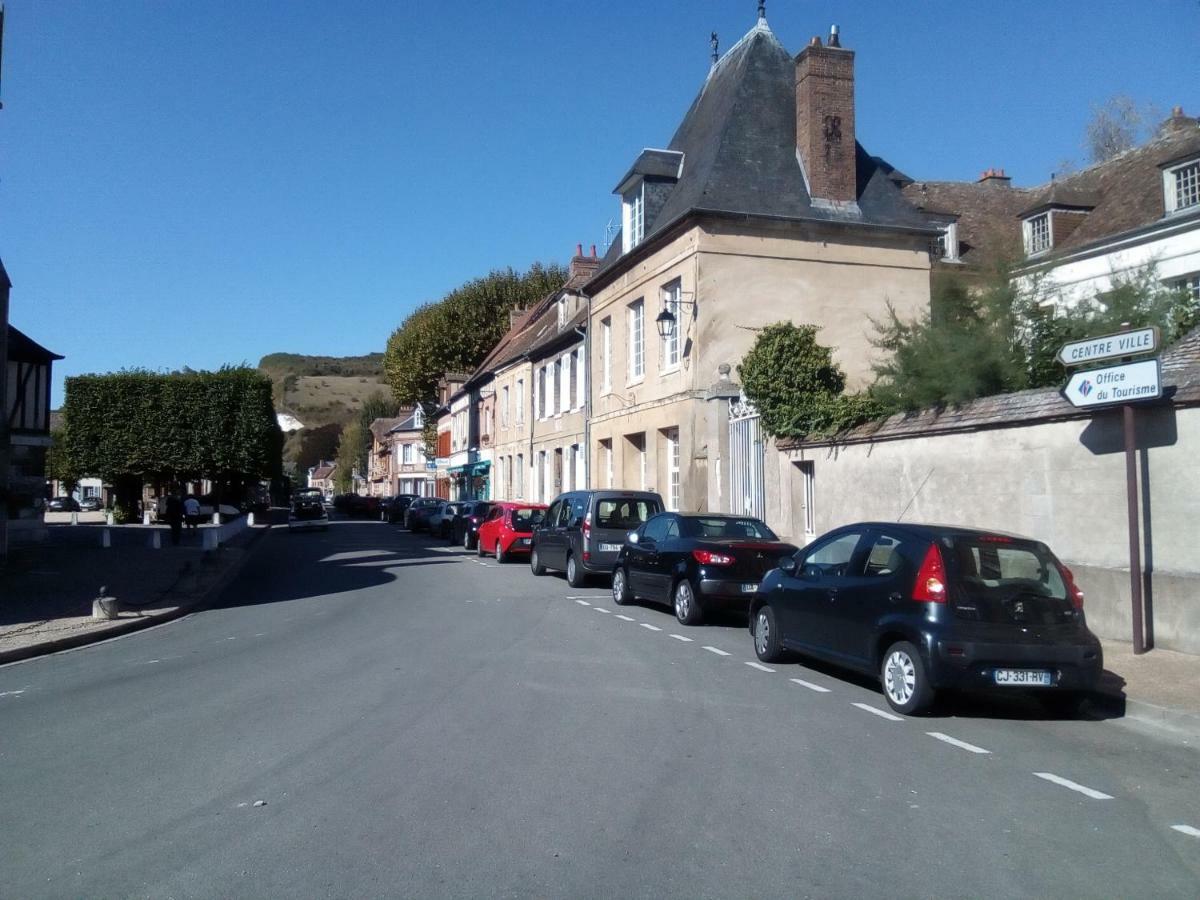 Chambre Saint-Sauveur Les Andelys Exterior foto